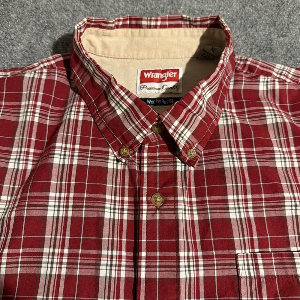 Wrangler Shirt Mens XL Red Plaid Button Down Long Sleeve Cotton Blend Work